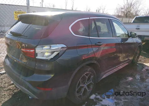 2016 BMW X1 xDrive28I z USA, uszkodzony, nr VIN WBXHT3C37GP888171